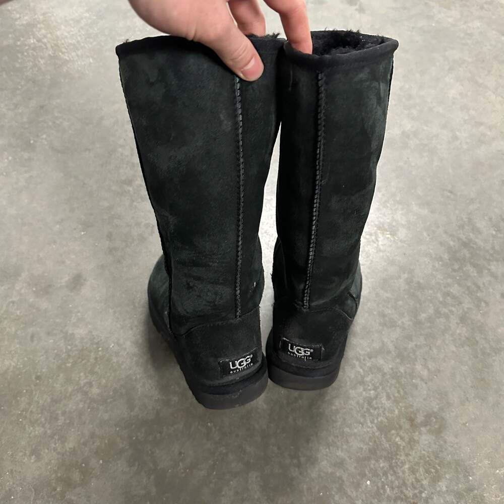 UGG Australia Classic Tall 5815 Sheepskin Boots Size 6 Y2K Cozy - Picture 3 of 8